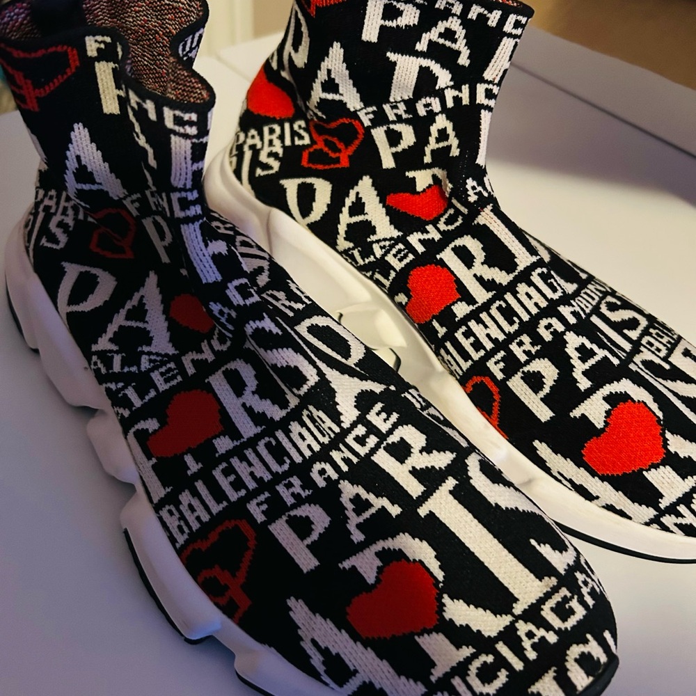 Balenciaga Black and White Paris Print Sneakers - Picture 3 of 8